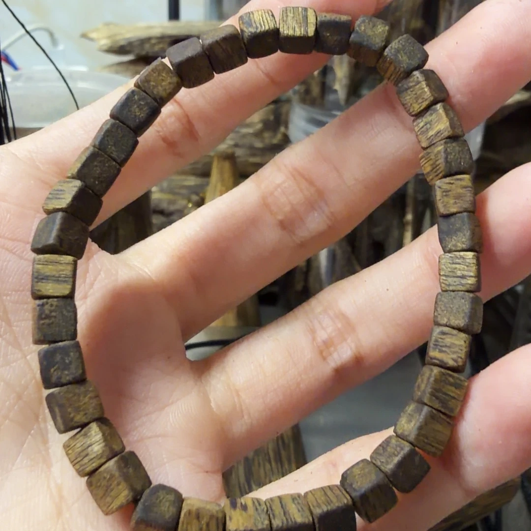 沉香碎屑沉香卡5小戒指