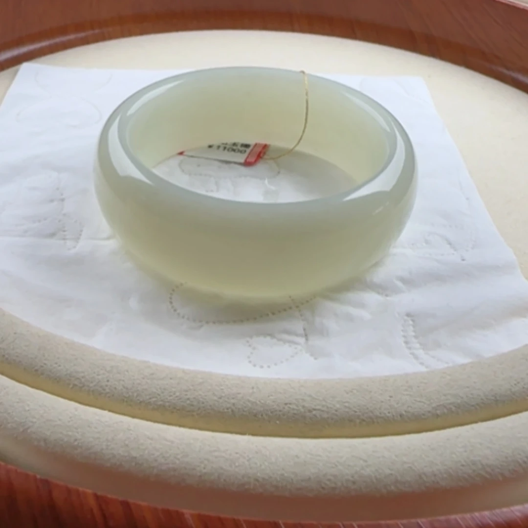 【闪购商品】和田玉手镯未镶嵌