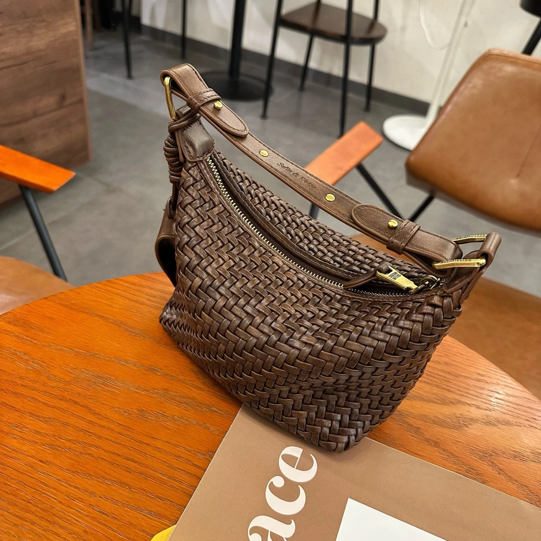 小众编织手拎包女2025新款时尚软皮休闲单肩包百搭高级感斜挎包潮