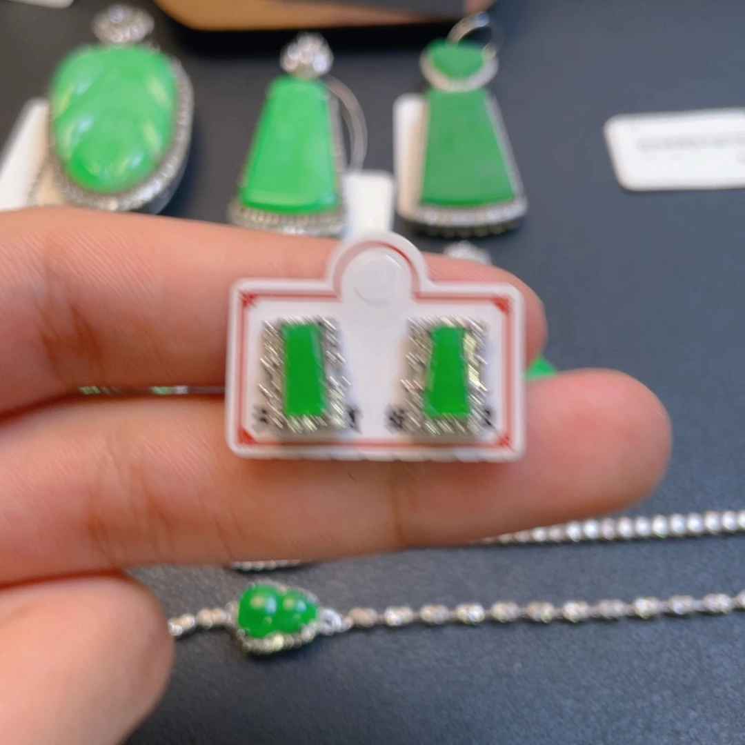 翡翠银S925镶嵌吊坠(不含链)