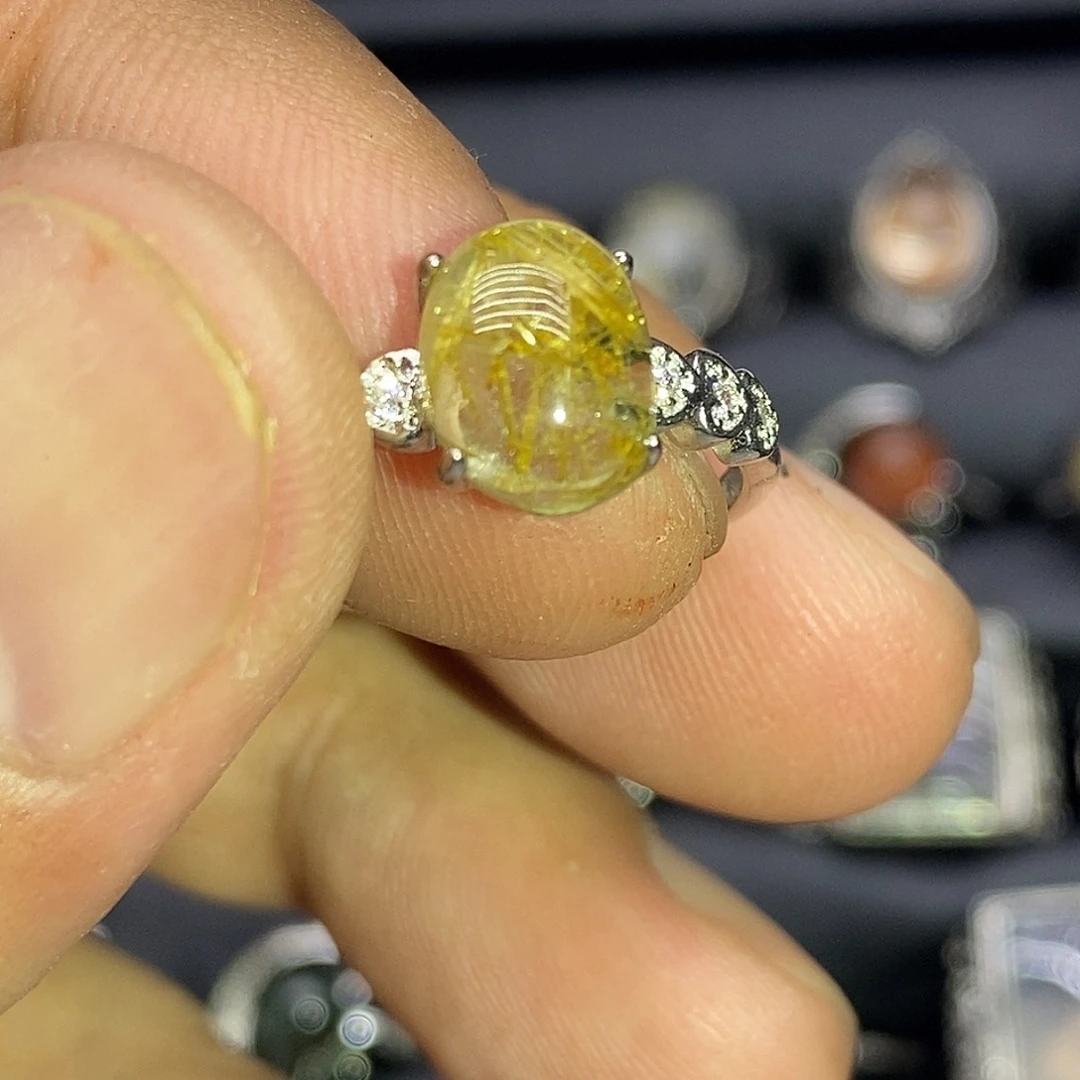 未镶嵌珠宝半成品水晶