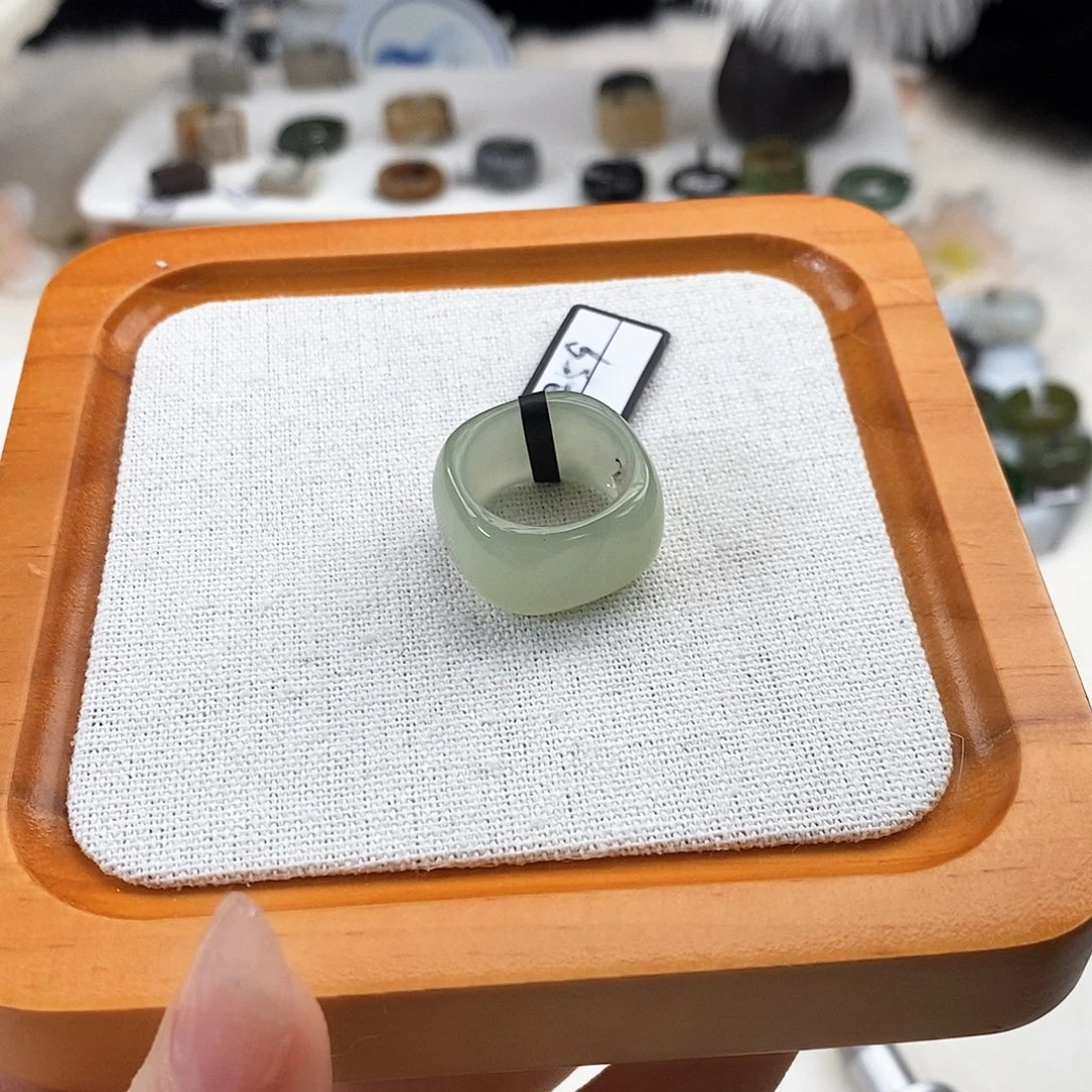 和田玉未镶嵌戒指r54晴水方圆17.0