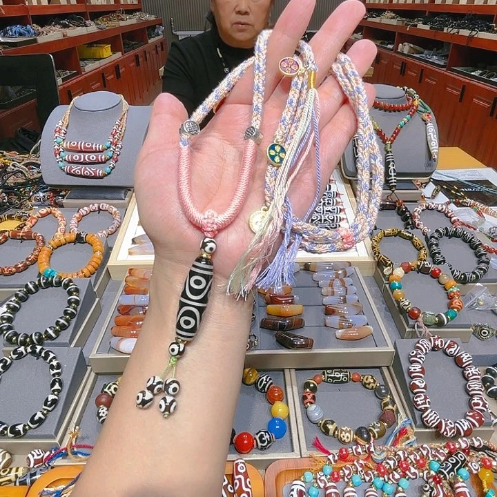 未镶嵌玛瑙/玉髓珠宝奇石