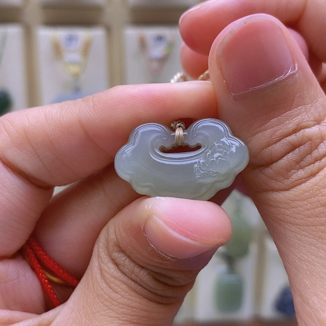 和田玉未镶嵌颈饰?****！