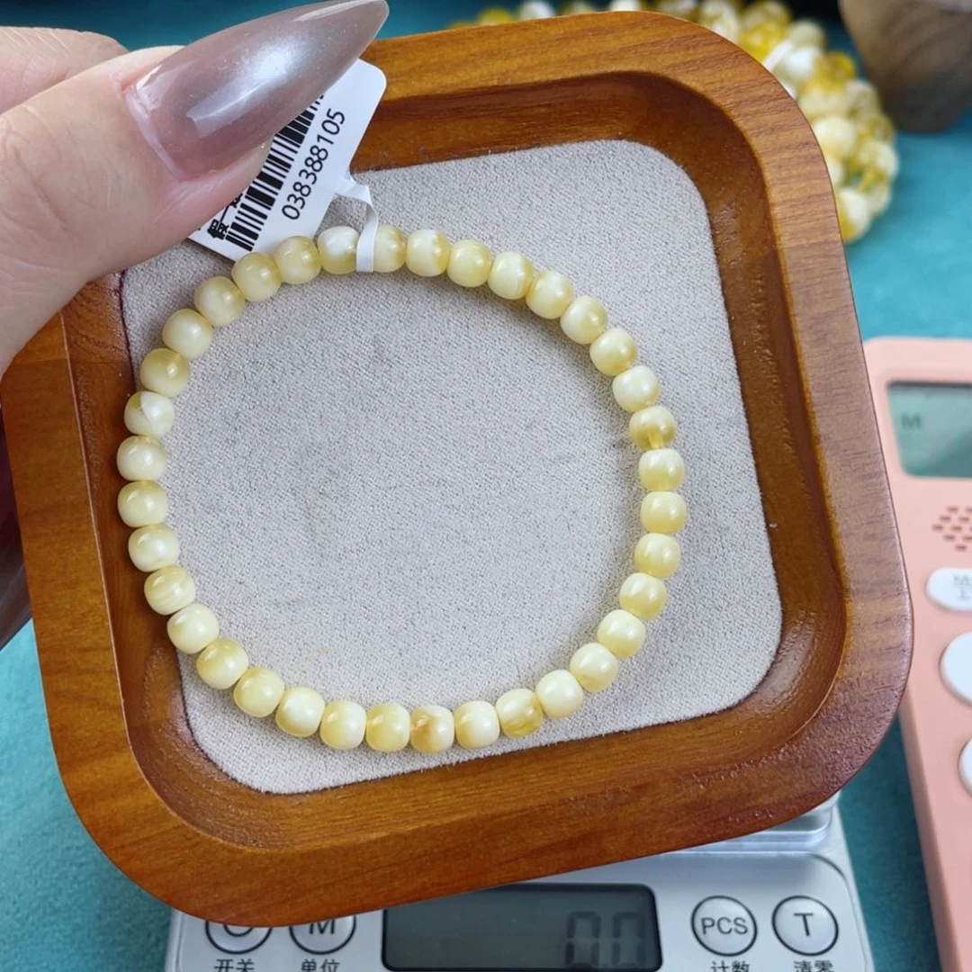 蜜蜡裸石未镶嵌蜜蜡17