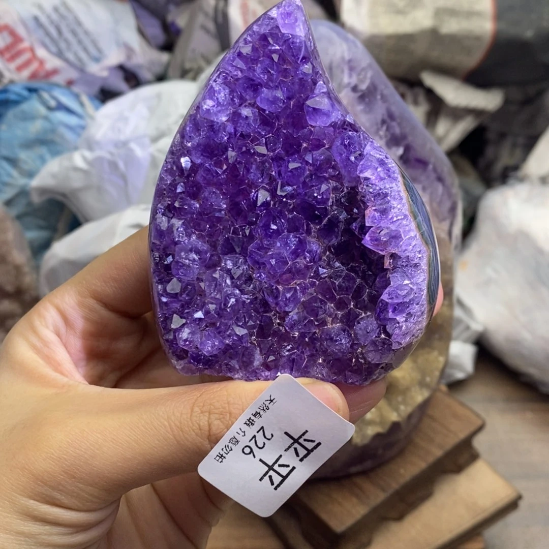 未镶嵌大型摆件（非配饰）紫晶