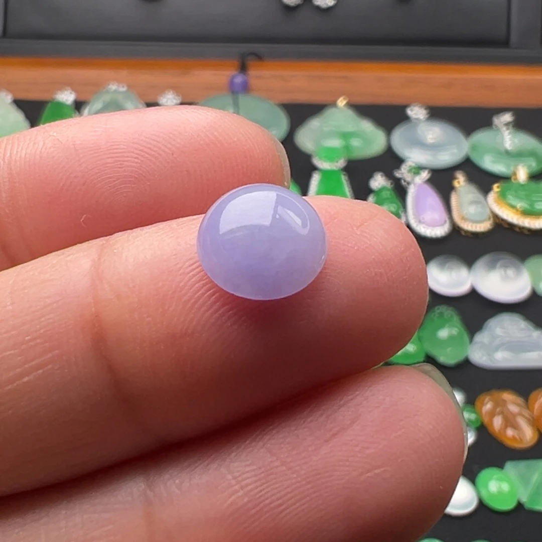 翡翠颈饰未镶嵌蛋8.6