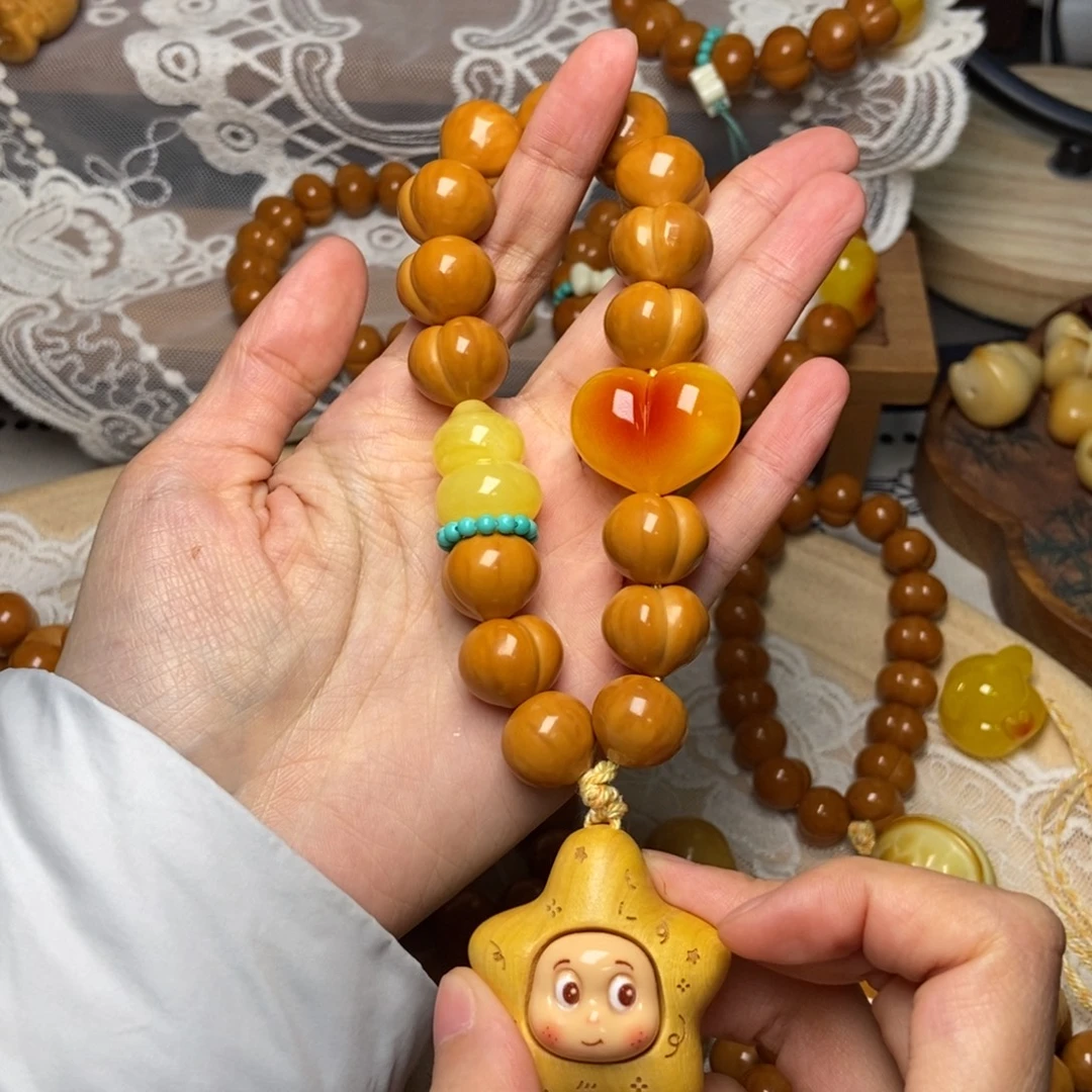 猴头核桃吊坠高定屁桃卡15