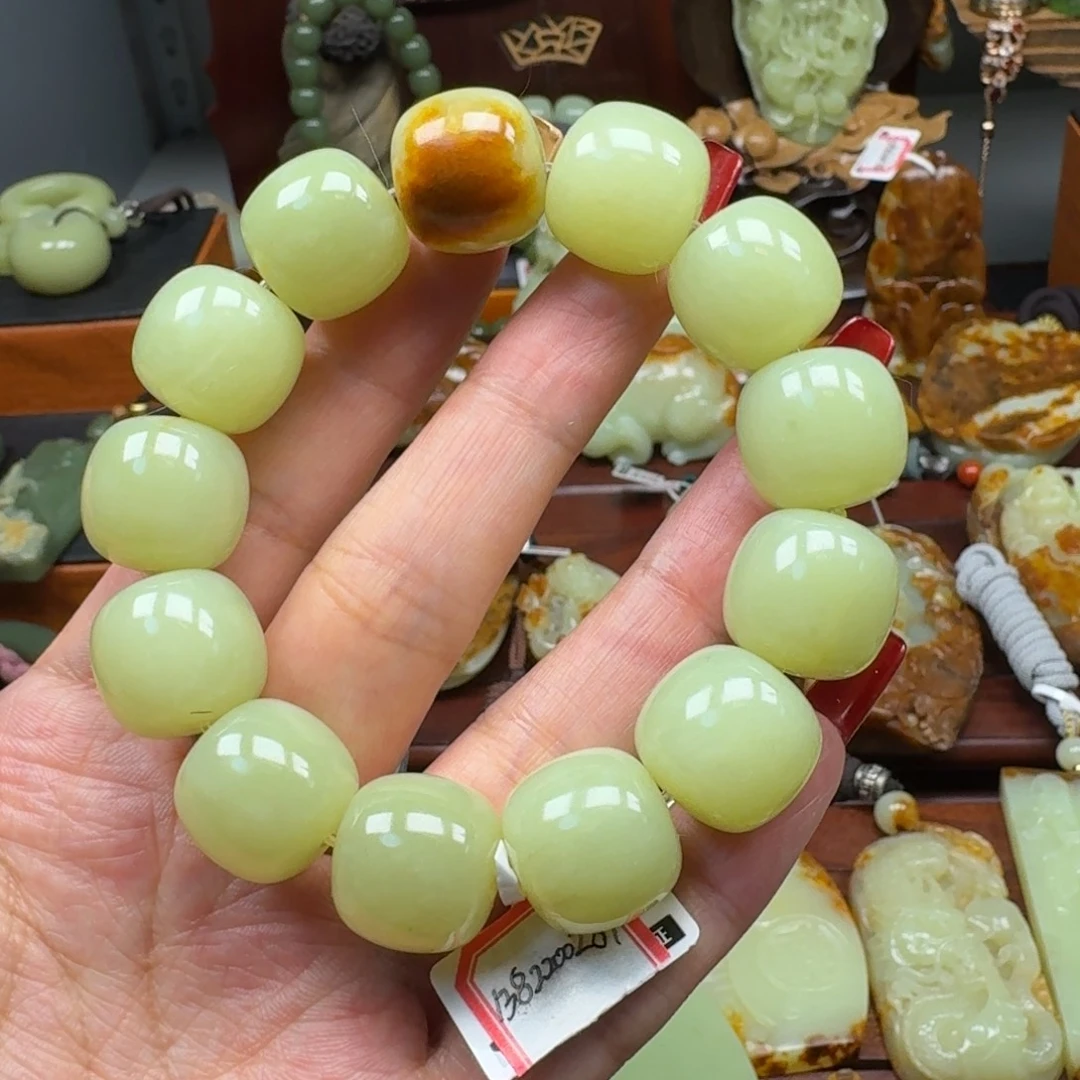 岫岩河磨玉（透闪石质玉）未镶嵌挂件