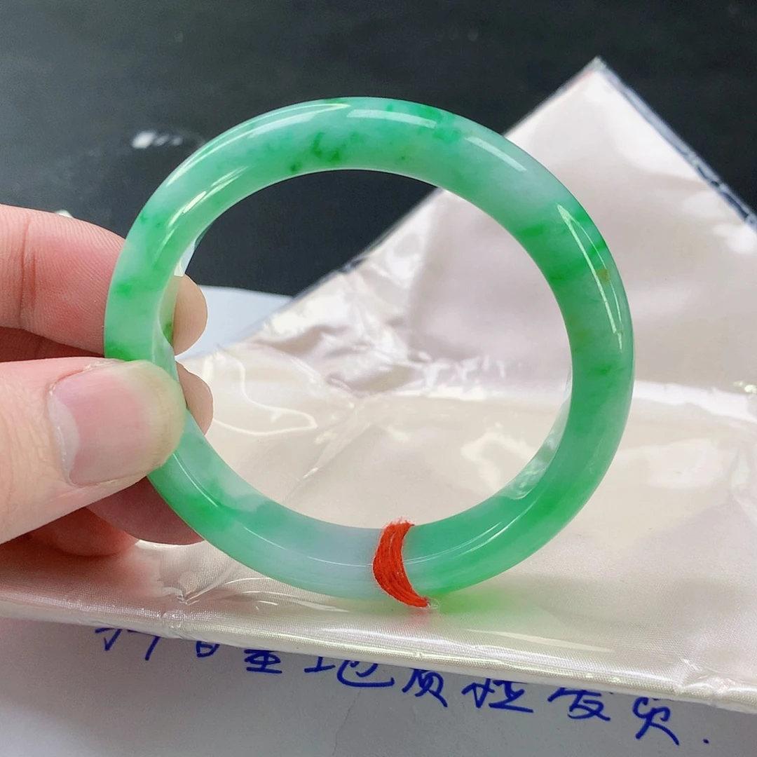 翡翠手镯未镶嵌016缅甸天然翡翠A货