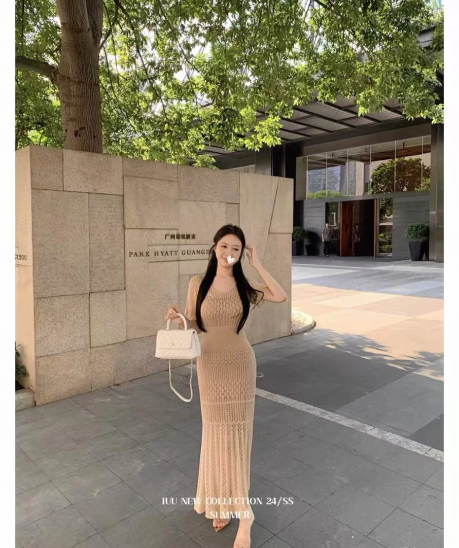 5901夏季新款法式复古气质百搭钩花修身显瘦高级感包臀鱼尾连衣裙