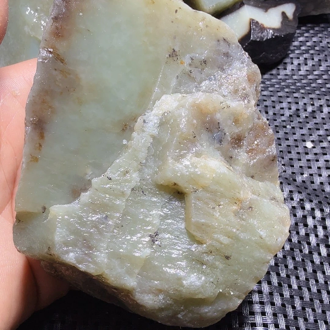 和田玉（糖玉）未镶嵌珠宝半成品