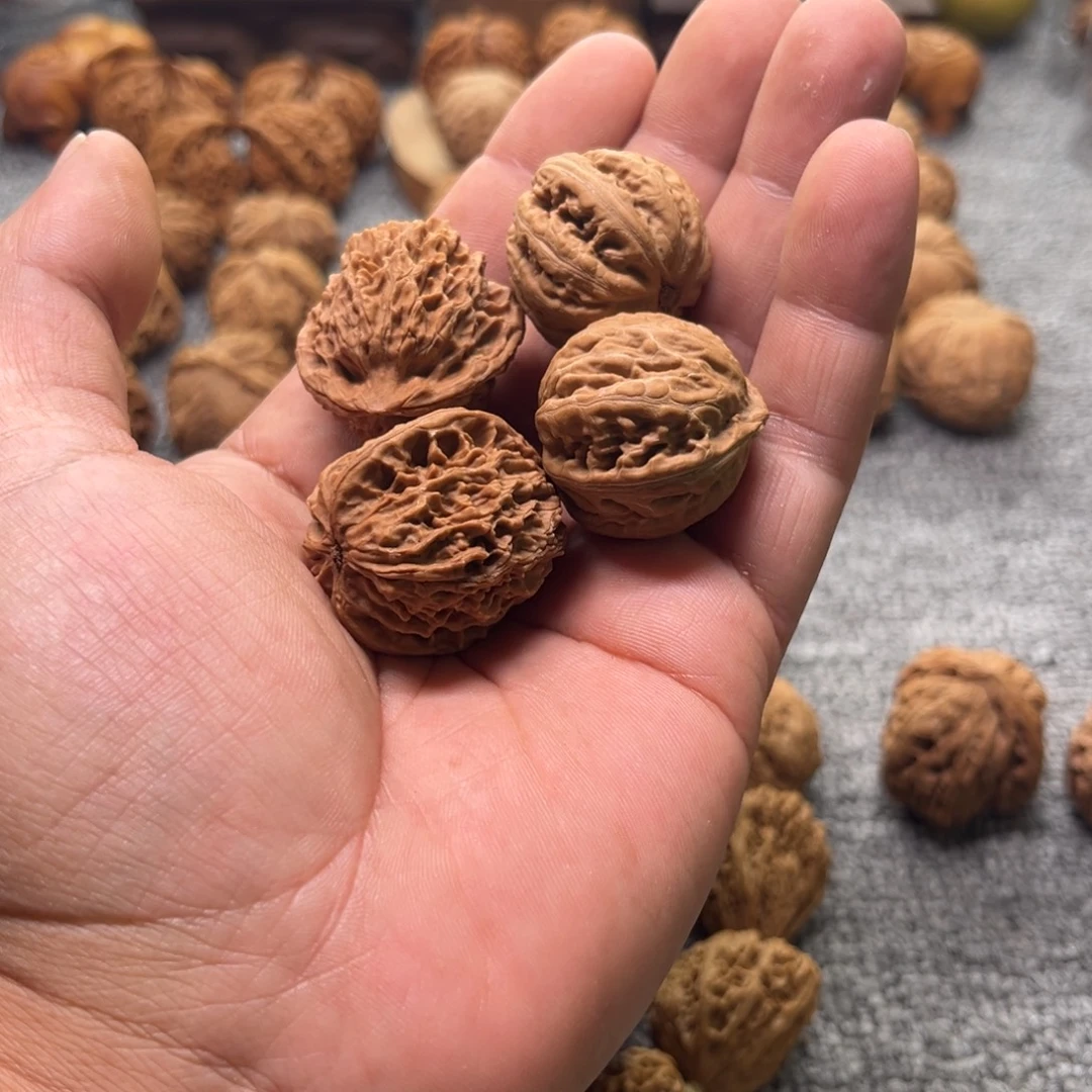 文玩核桃把件手捻2对