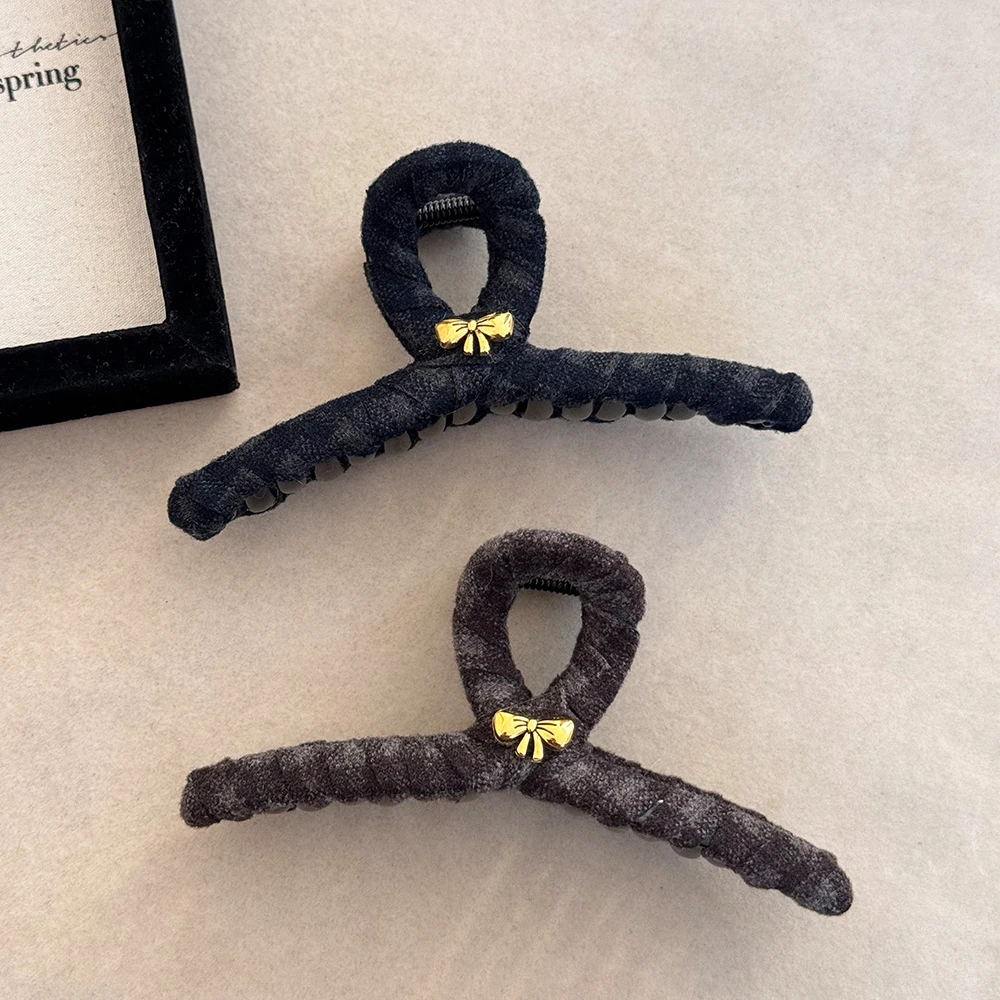 韩系蝴蝶结格纹抓夹2025新款早秋高级感后脑勺盘发鲨鱼夹大号头饰