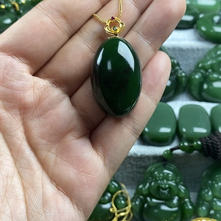 和田玉（碧玉）未镶嵌颈饰