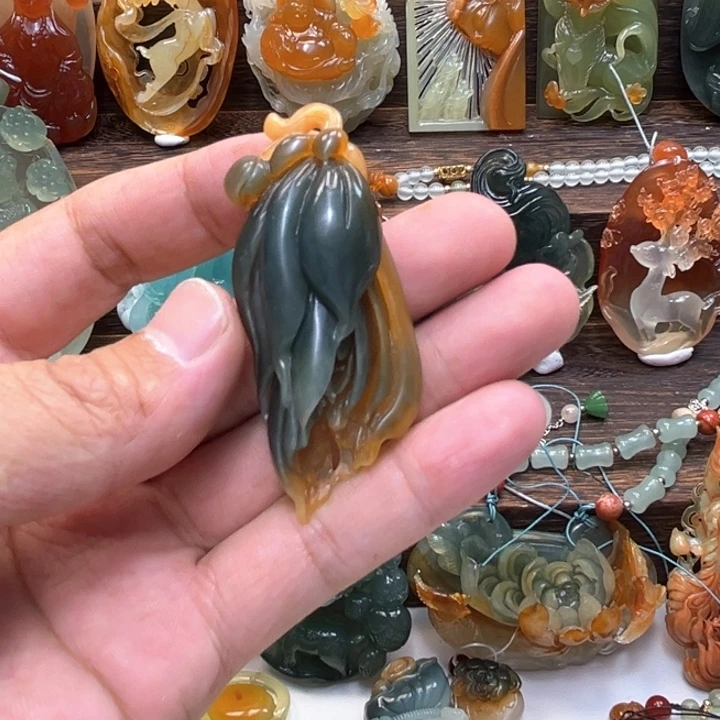 蛇纹石玉未镶嵌吊坠(不含链)