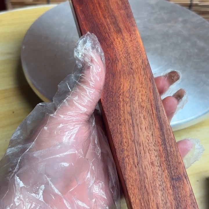 君***交大叶紫檀（黑酸枝木类）