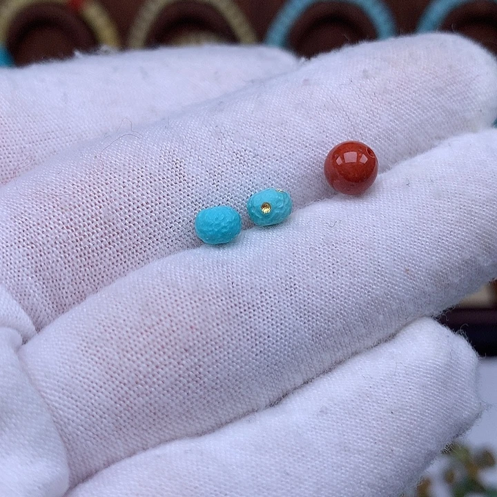 南红玛瑙未镶嵌珠宝奇石