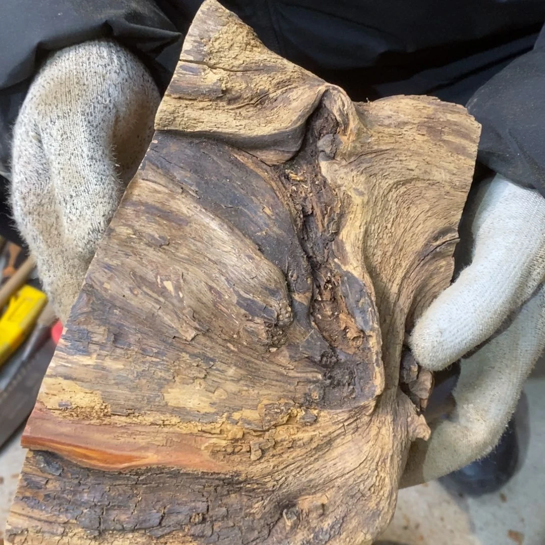 柏木（崖柏）幸**乐1.88斤黑油板子