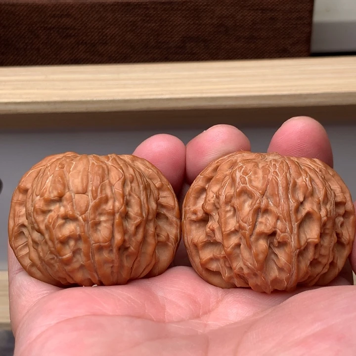 文玩核桃把件保****白磨盘