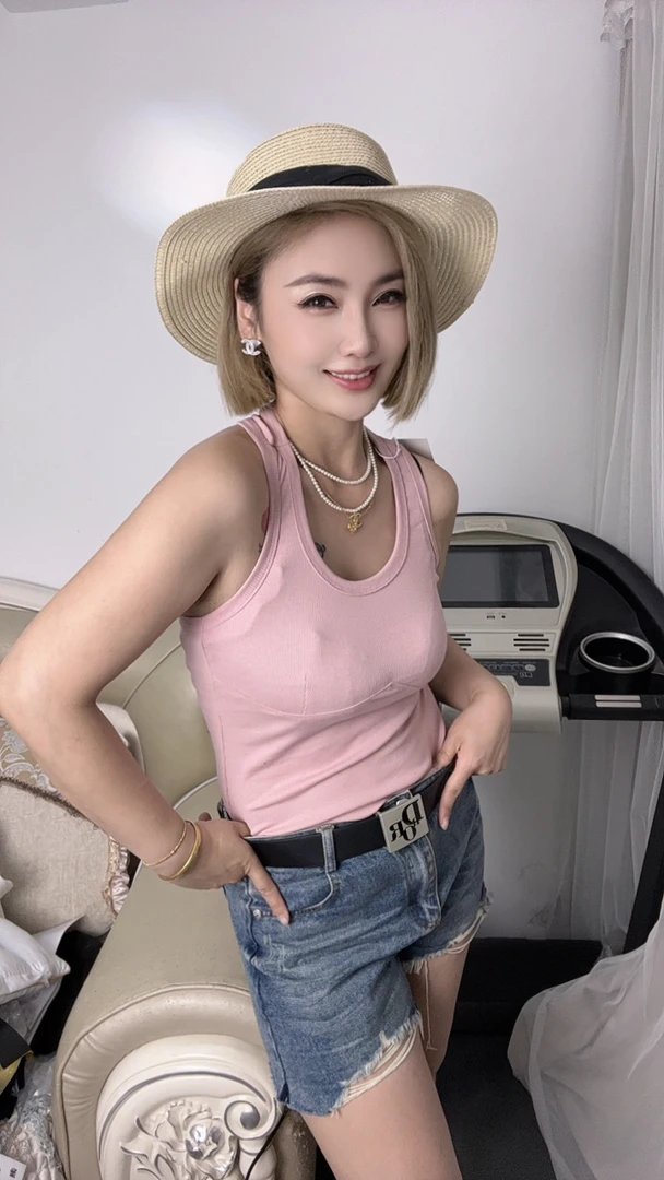 2025新款深圳欧货时尚工字显瘦百搭修身背心