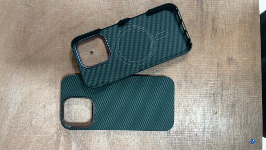 【瑕疵福利款】凯夫拉芳纶纤维手机壳 编码F002