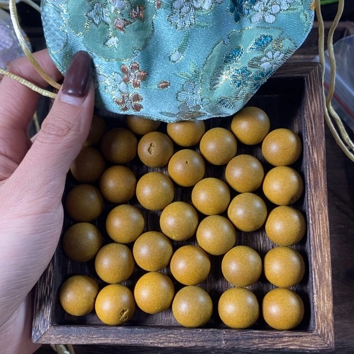 泥塑木樨（桂花）香无打孔瑕疵珠香包约50克