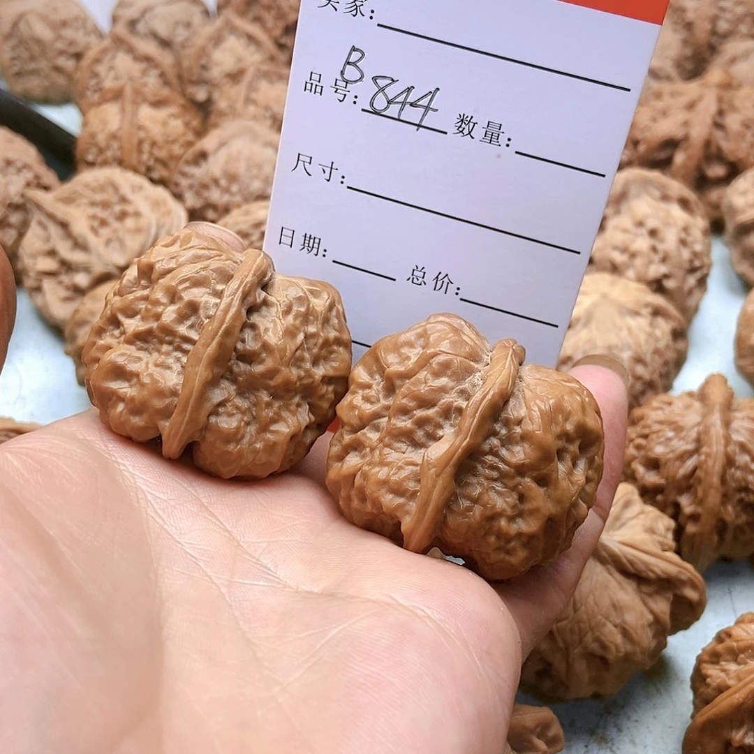 把件桃核9**后844号蛤蟆头40尺