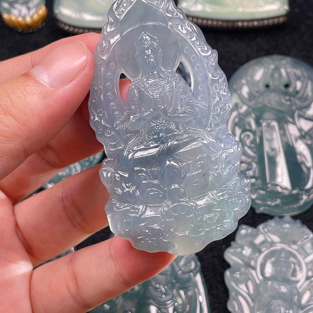 颈饰未镶嵌翡翠7，