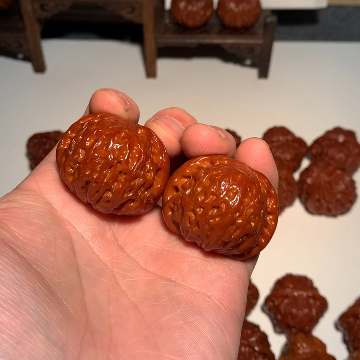 J***N桃核吊坠铁锤26WCH#00#