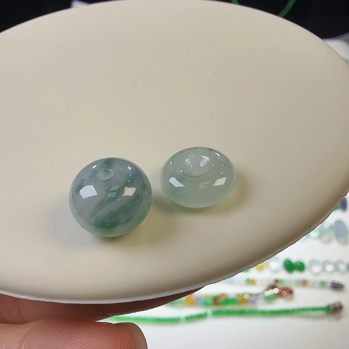 苏***喝翡翠散珠裸石散扣子