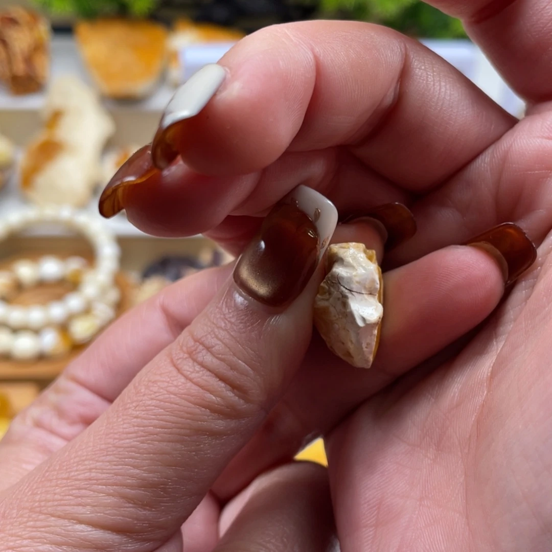 .***、定制琥珀未镶嵌天然蜜蜡原石