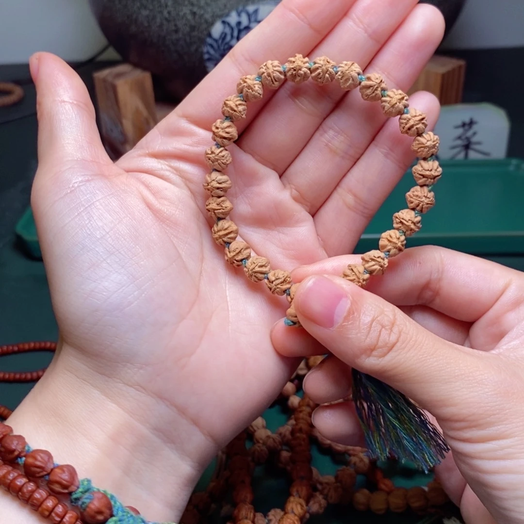 吊坠柏香籽/百香籽228.8彼岸花