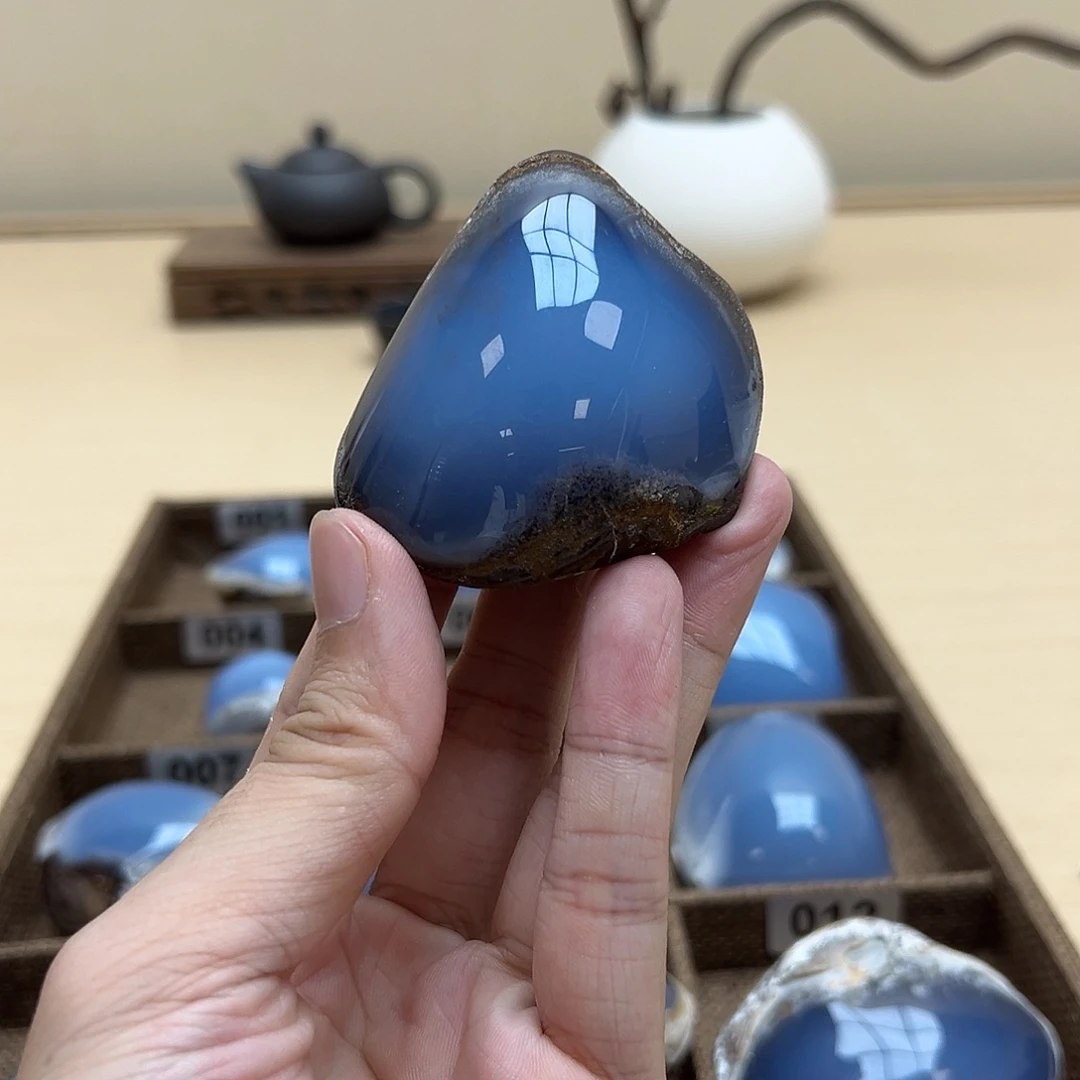 未镶嵌玛瑙/玉髓珠宝奇石常****园