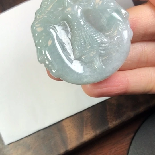 翡翠未镶嵌颈饰缅甸A货，每天下午1点半开播
