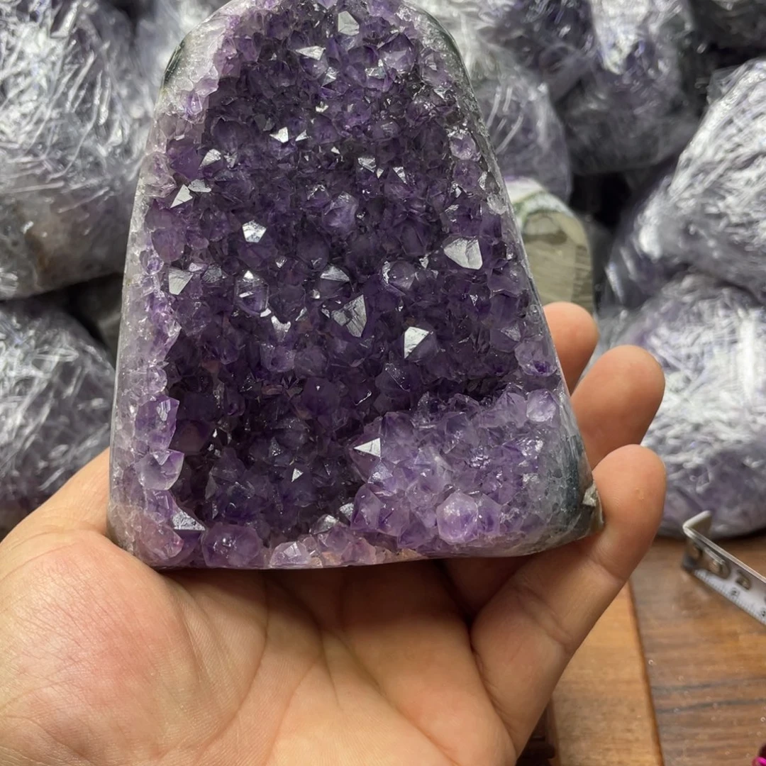 未镶嵌大型摆件（非配饰）水晶