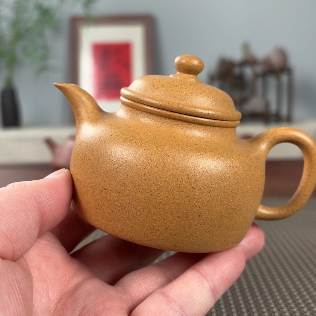紫砂茶壶j****。黄龙山原矿紫砂壶