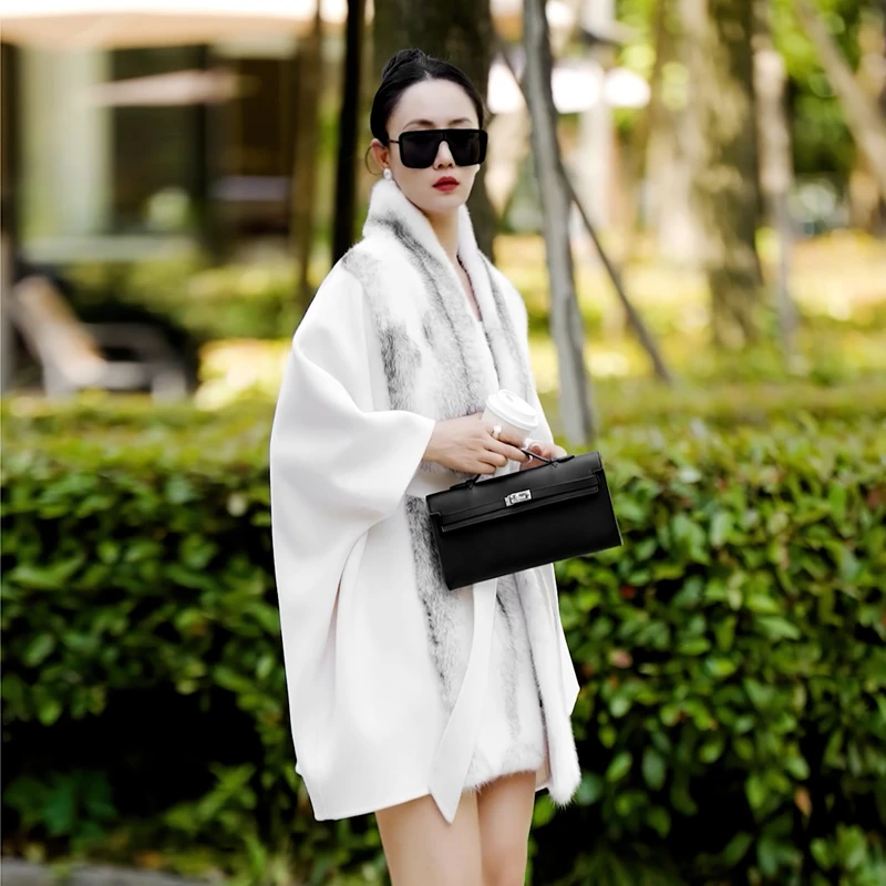 385960 羊绒10 羊毛90 十字貂门襟领 中长款毛呢大衣双面呢外套