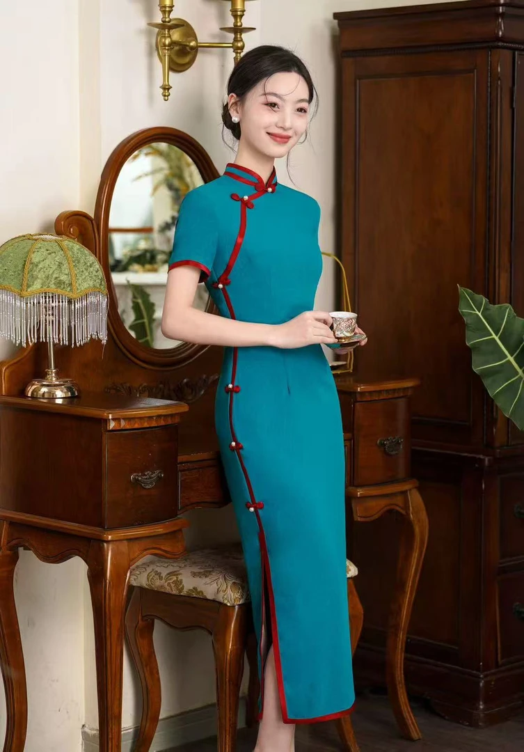 少女显白『孔雀蓝』旗袍