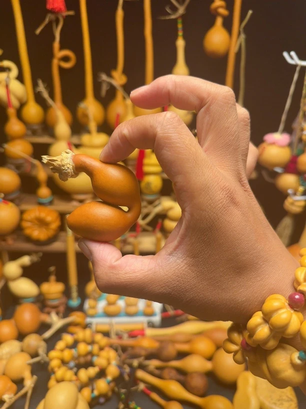 金蝉八宝葫芦甜甜圈葫芦针刺墨刻三庭葫芦贴肚蚂蚁葫芦精品葫芦