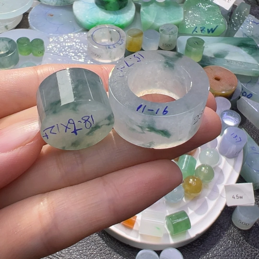*****定制翡翠未镶嵌翡翠