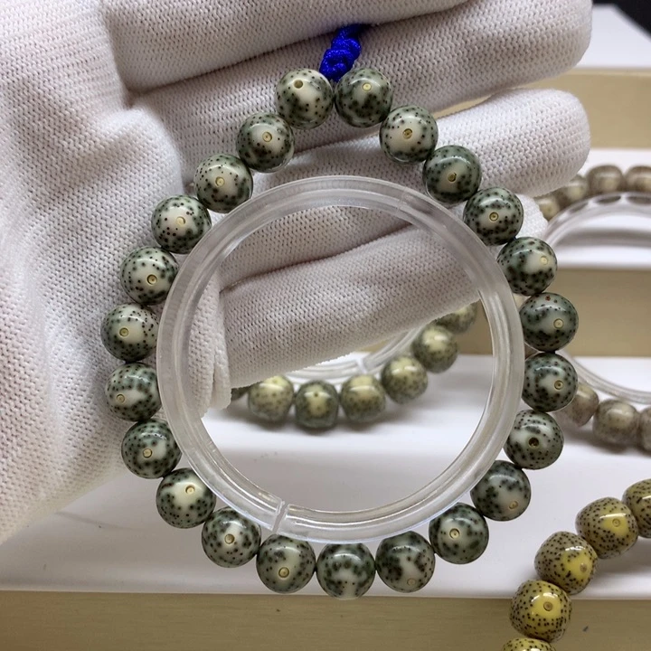 星月菩提手串30号手持卡10圆珠