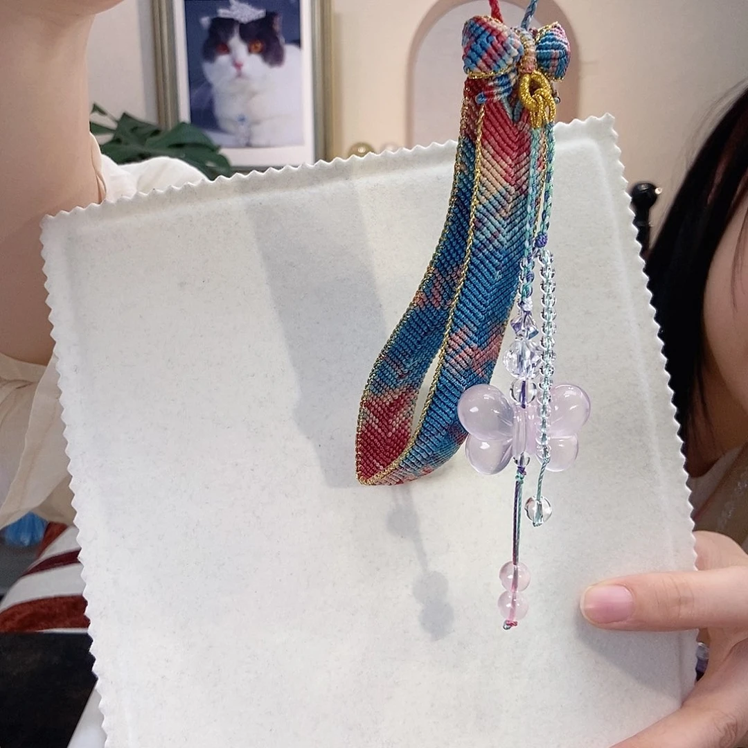 手机挂未镶嵌芙蓉石蝴蝶