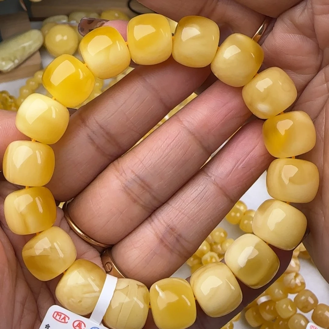 蜜蜡手链未镶嵌白花老型手串