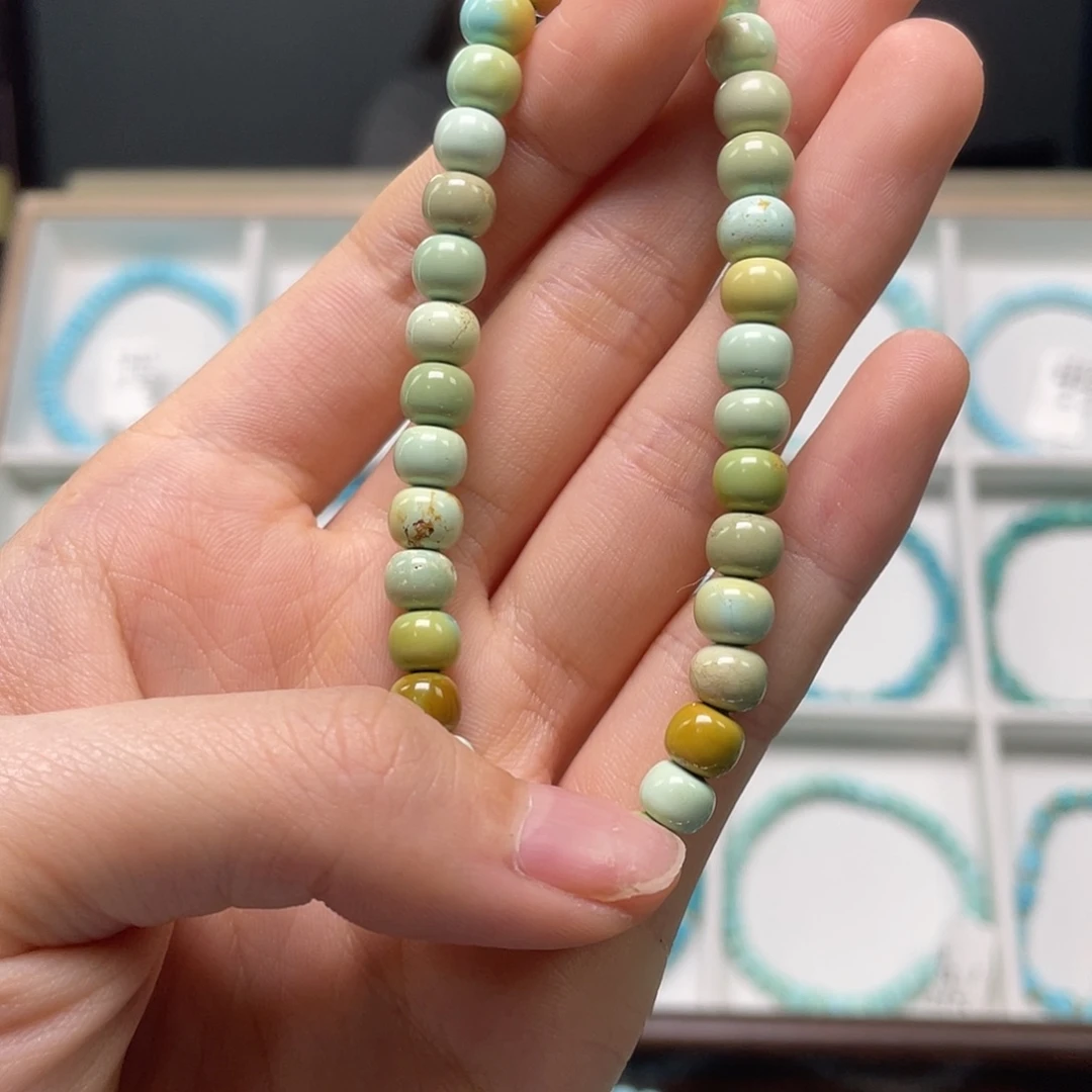 绿松石未镶嵌珠宝奇石25