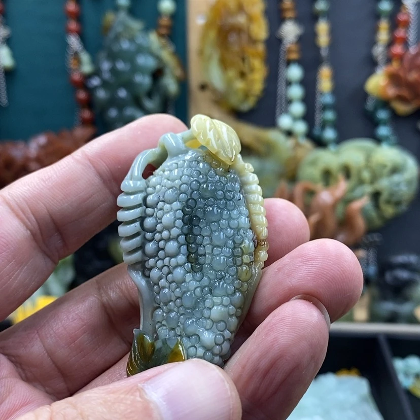 【闪购商品】未镶嵌岫玉吊坠