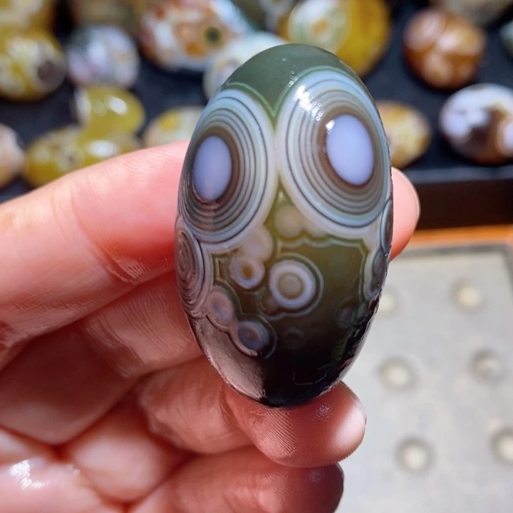 未镶嵌玛瑙/玉髓珠宝半成品49