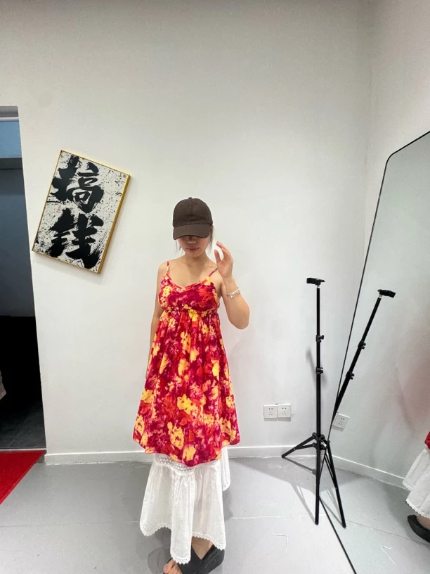 复古碎花夏季显瘦百搭时尚文艺小众韩版设计感高腰女装