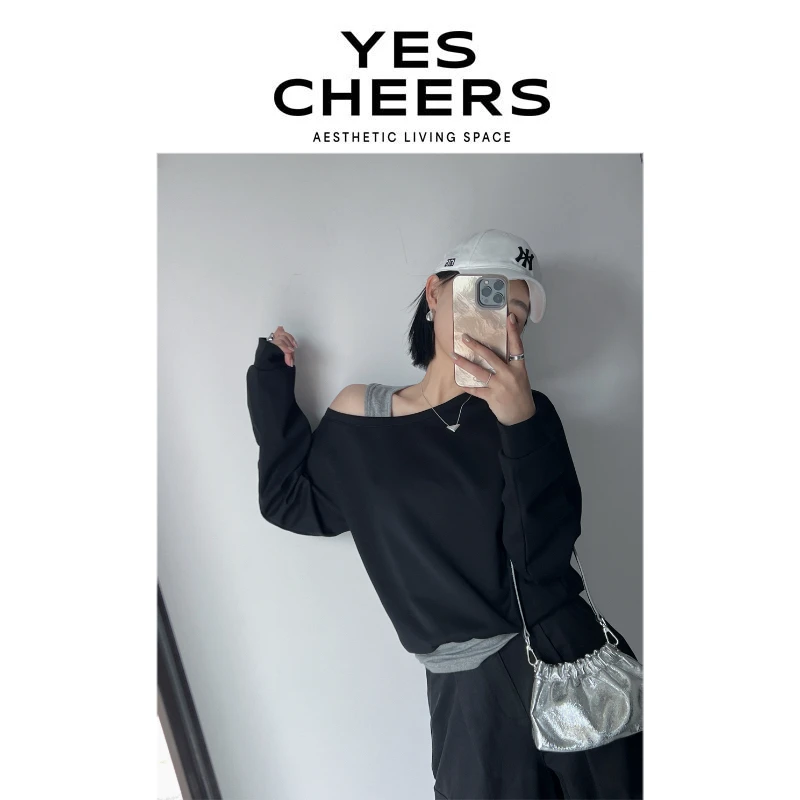 悦是YESCHEERS【老肩巨滑】斜肩套头卫衣 8209