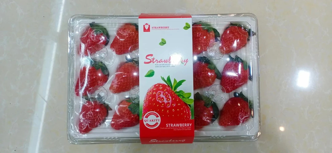 丹东草莓一盒350g